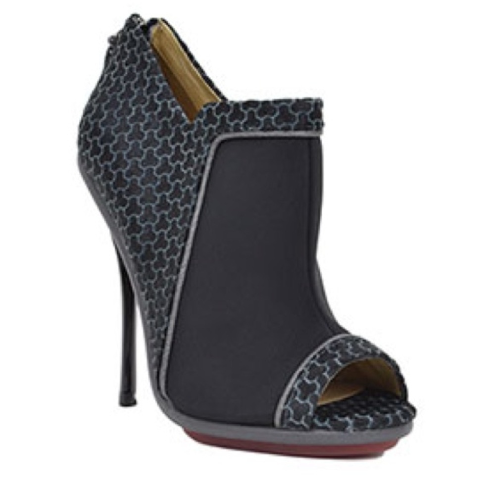 L.A.M.B. Size 6M Wiatt Open Toe Heel Booties Leather and Calf Hair Gwen Stefani